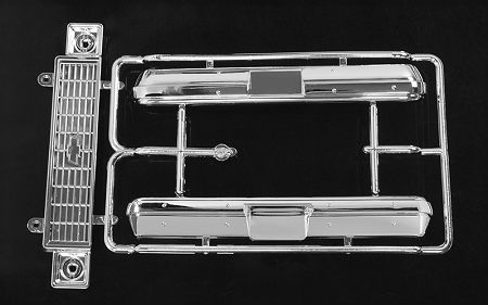 (image for) RC4WD Chevrolet Blazer Chrome Grill and Bumper Parts Tree